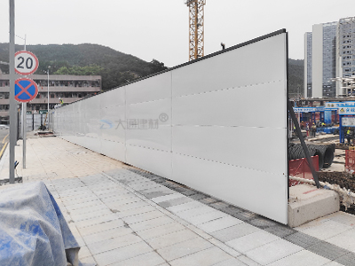 深圳大通建材A類鋼結(jié)構(gòu)圍擋的結(jié)構(gòu)特性 應(yīng)用場(chǎng)景與優(yōu)勢(shì)